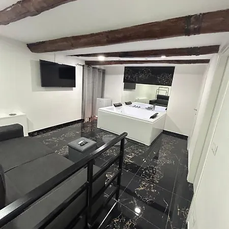 Giovanni Luxury Suites Διαμέρισμα Νάπολη