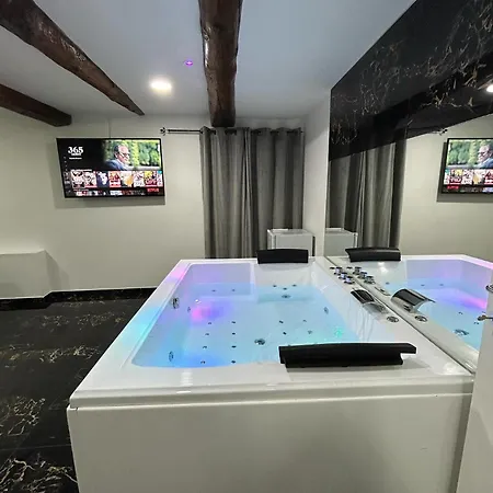 Giovanni Luxury Suites Naples